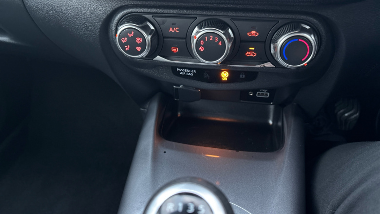 Nissan Juke 1.0 DiG-T 114 Acenta 5dr Petrol Hatchback